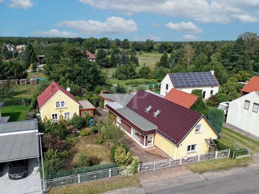 Einfamilienhaus zum Kauf 199.000 € 4 Zimmer 100 m² 638 m² Grundstück Schwarzbach Ruhland 01945