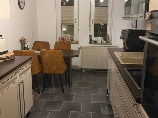 Wohnung zur Miete 414 € 3 Zimmer 73 m² Geschoss 2/3 frei ab 25.05.2026 Leubnitz Werdau 08412