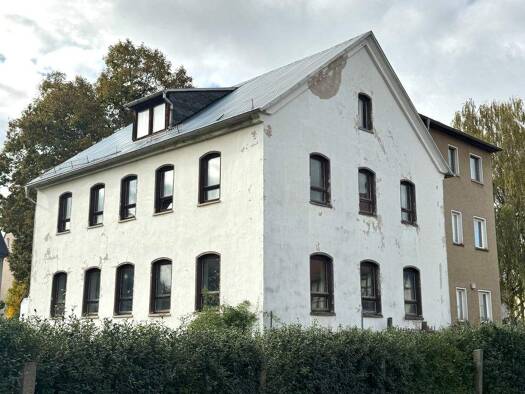 Mehrfamilienhaus zum Kauf als Kapitalanlage geeignet 180.000 € 10 Zimmer 344 m² 1.298 m² Grundstück Hainstraße 1 Niederpöllnitz Harth-Pöllnitz 07570