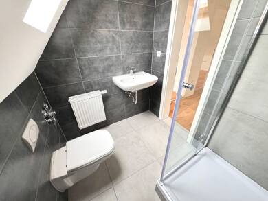Wohnung zum Kauf provisionsfrei 199.000 € 4 Zimmer 48,5 m² Dachgeschoss, 2. Geschoss frei ab sofort Nelkenstraße 5 Mimberg Burgthann 90559