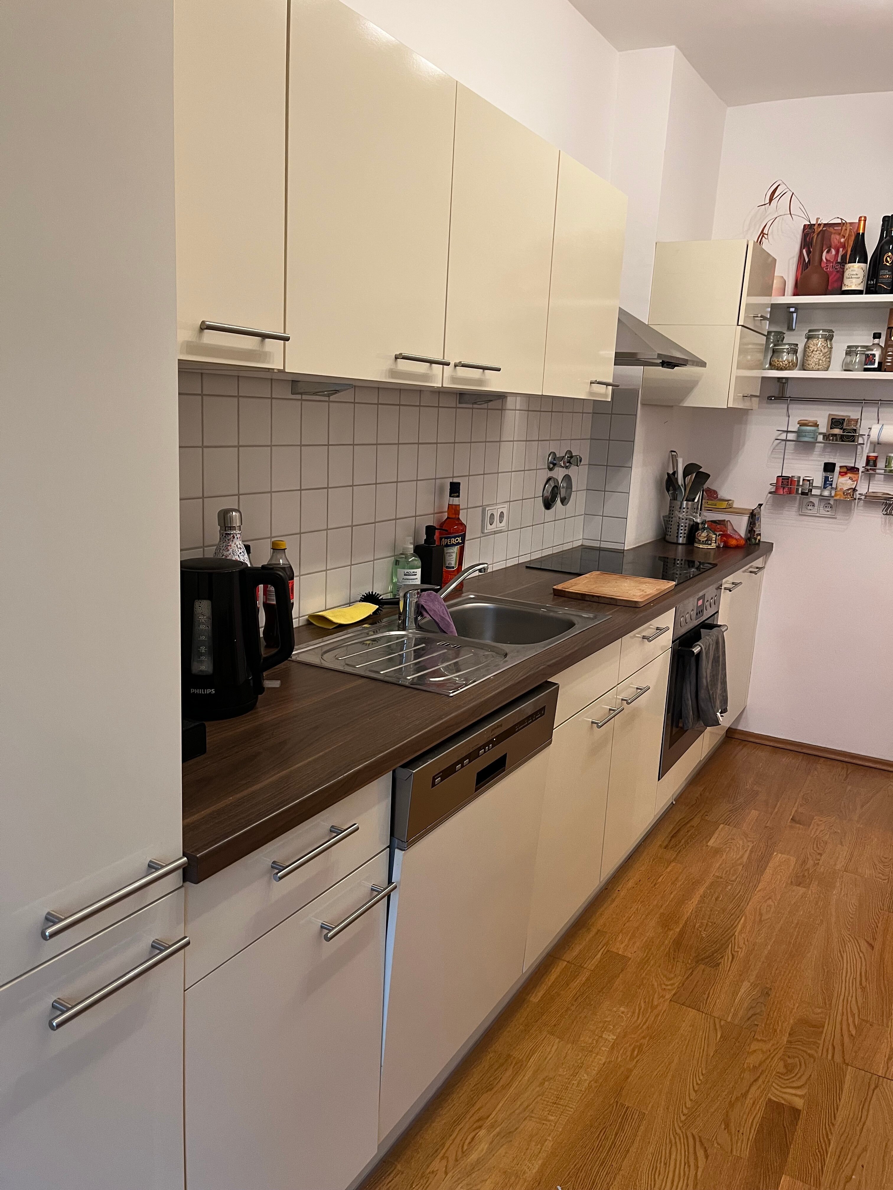 Wohnung zur Miete 2.055 € 2,5 Zimmer 01.01.2025<br/>Verfügbarkeit Waldfriedhofstraße Am Waldfriedhof München 81377