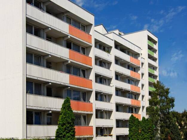 Wohnung zur Miete nur mit Wohnberechtigungsschein 497 € 3,5 Zimmer 86 m² 8. Geschoss Burgstraße 49 Frechen 50226