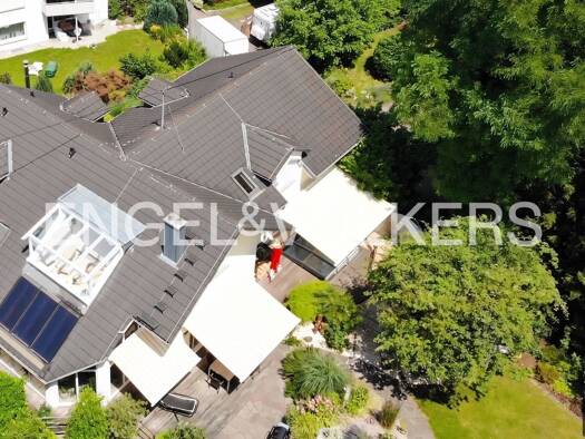 Villa zum Kauf 1.495.000 € 7 Zimmer 266 m² 2.966 m² Grundstück Zell-Weierbach Offenburg 77654