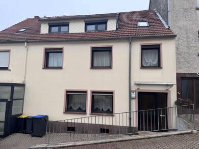 Reihenmittelhaus zum Kauf 129.000 € 9 Zimmer 164 m² 196 m² Grundstück Eppelborn Eppelborn 66571