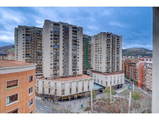 Verkaufsfläche zum Kauf 45.000 € 25 m² Verkaufsfläche Bilbao 48008