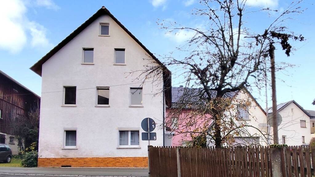 Mehrfamilienhaus zum Kauf 69.900 € 8 Zimmer 176,4 m² 203 m² Grundstück Kupferberg 95362