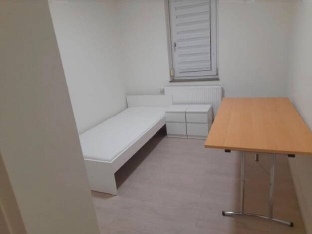 Studio zur Miete 450 € 1 Zimmer 20 m² 1. Geschoss Keplerstraße 20 West Ludwigsburg 71636