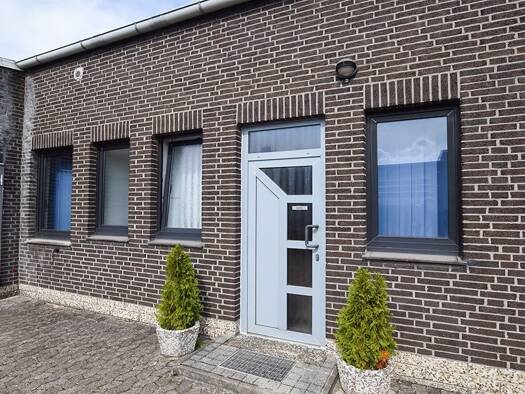 Lagerhalle zum Kauf 400.000 € 146 m² Lagerfläche Empelde Ronnenberg 30952