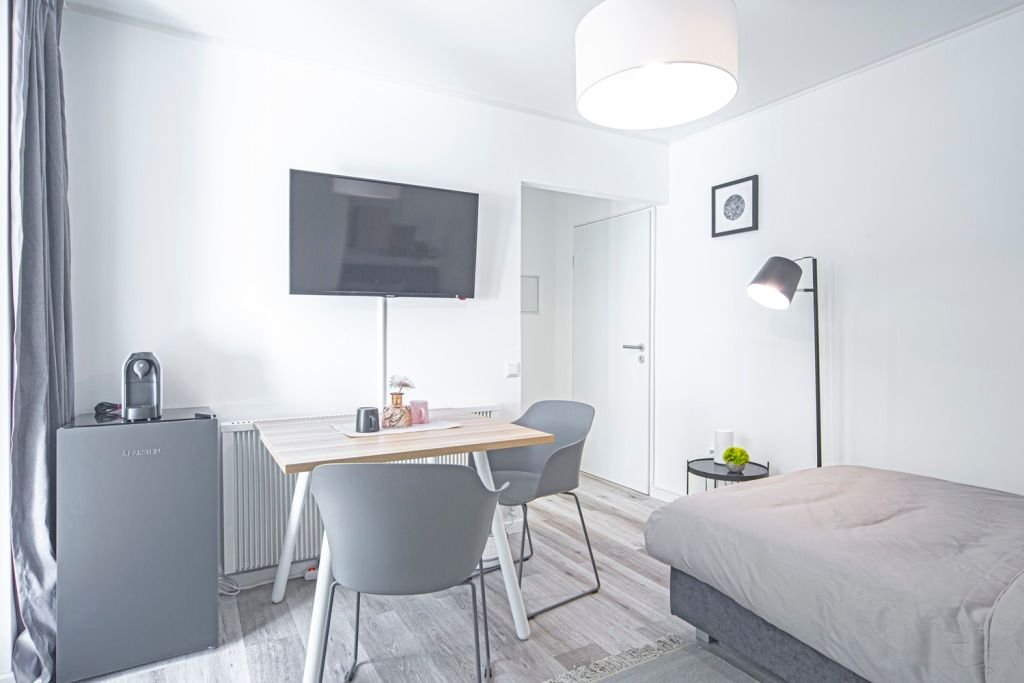 Wohnung zur Miete Wohnen auf Zeit 1.100 € 1 Zimmer 24 m²<br/>Wohnfläche 01.04.2025<br/>Verfügbarkeit Corneliusstraße Friedrichstadt Düsseldorf 40215