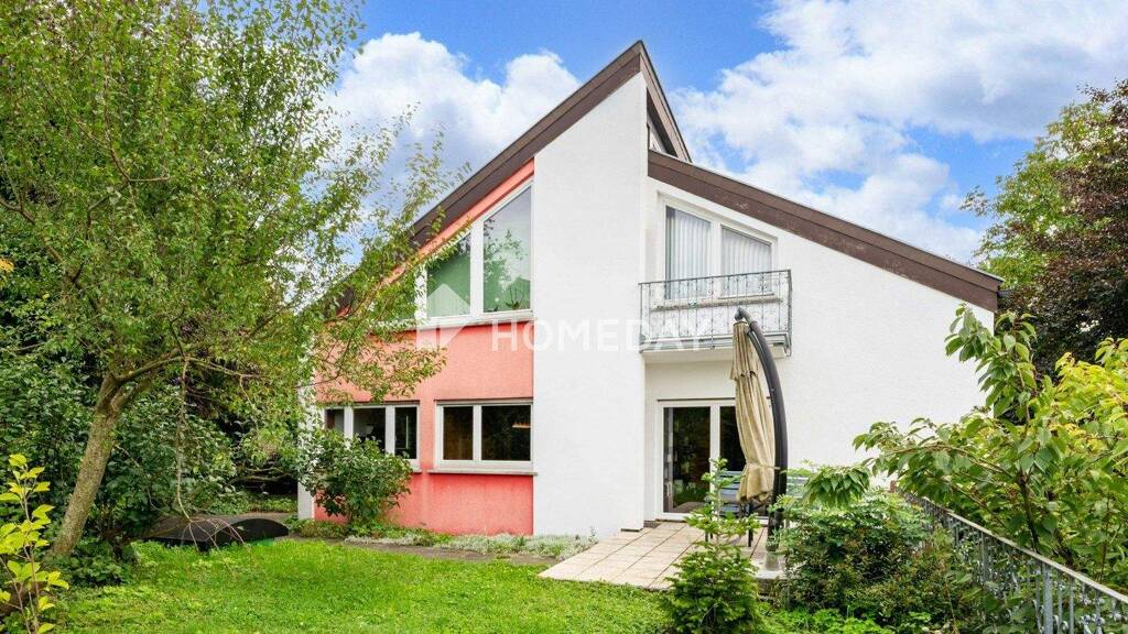 Mehrfamilienhaus zum Kauf 550.000 € 10,5 Zimmer 298,8 m² 1.216 m² Grundstück Kleinengstingen Engstingen 72829