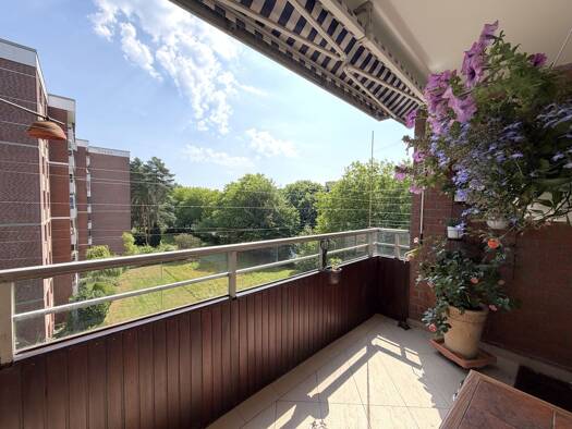 Wohnung zum Kauf 229.000 € 2 Zimmer 73 m² 4. Geschoss frei ab 01.10.2026 Rahlstedt Wandsbek 22147