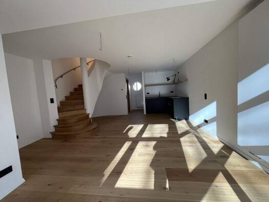 Maisonette zur Miete 1.800 € 2 Zimmer 68 m² 1. Geschoss Parkstraße 31 a Schwanthalerhöhe München 80339