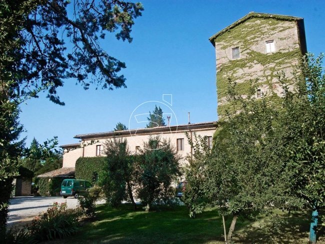 Villa zum Kauf 3.000.000 € 3 Zimmer 1.700 m²<br/>Wohnfläche 70.000 m²<br/>Grundstück Siena