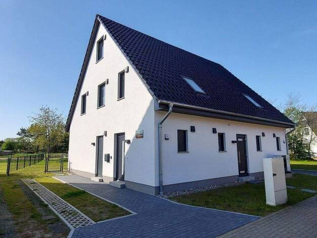 Doppelhaushälfte zum Kauf provisionsfrei 316.000 € 4 Zimmer 94,8 m² 300 m² Grundstück Fuhlendorf 18356