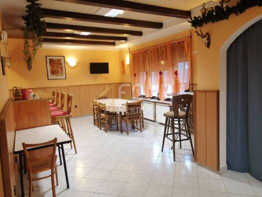 Haus zum Kauf 395.000 € 9 Zimmer 400 m² Brod na Kupi, Delnice Delnice