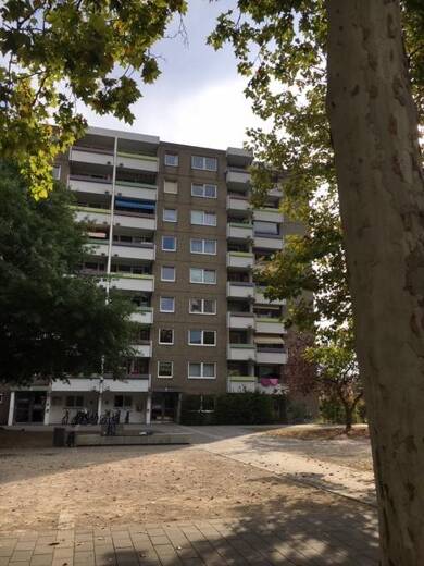 Wohnung zur Miete 717 € 2 Zimmer 61,2 m² 3. Geschoss frei ab 01.07.2025 Bartningstraße 9 Kranichstein - Süd Darmstadt 64289