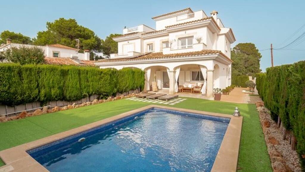 Einfamilienhaus zum Kauf provisionsfrei 780.000 € 4 Zimmer 145 m² 300 m² Grundstück Badia Blava / Badia Gran 07609