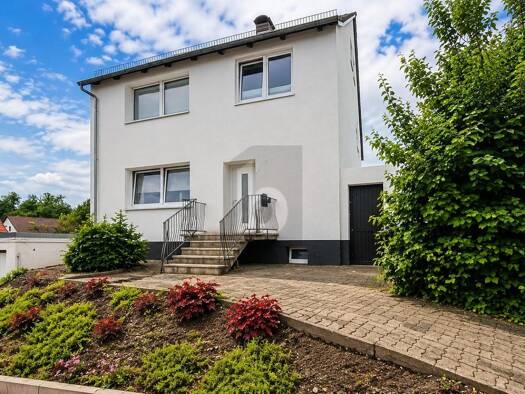 Mehrfamilienhaus zum Kauf 275.000 € 7 Zimmer 159 m² 402 m² Grundstück Bilshausen 37434