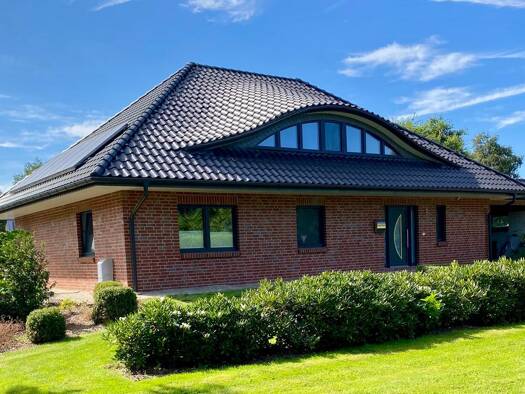 Bungalow zum Kauf provisionsfrei 830.000 € 6 Zimmer 235 m² 27.500 m² Grundstück Bützfleth Stade 21683