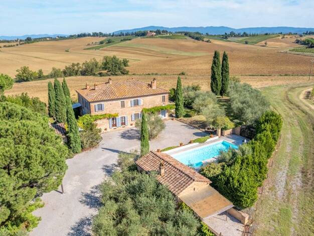 Bauernhaus zum Kauf 2.700.000 € 19 Zimmer 404 m² 4.580 m² Grundstück Montepulciano 53045