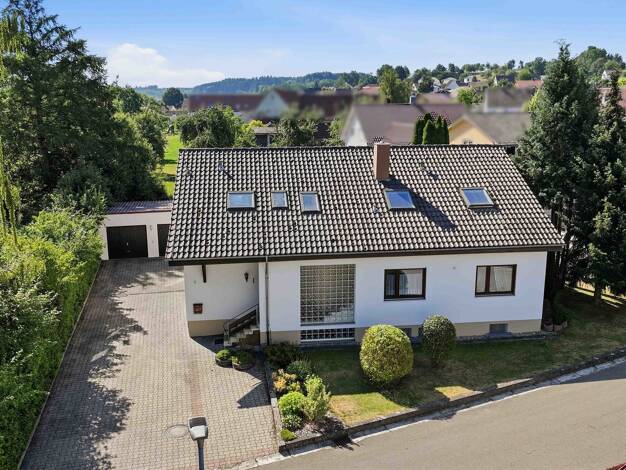 Wohnung zum Kauf 249.900 € 4,5 Zimmer 103,1 m² 1. Geschoss Mietingen Mietingen 88487