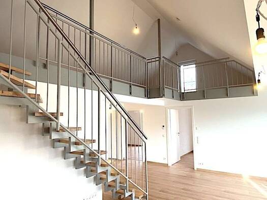 Maisonette zur Miete 1.700 € 5 Zimmer 135 m² Geschoss 2/2 frei ab 01.02.2027 Laudenbach 69514