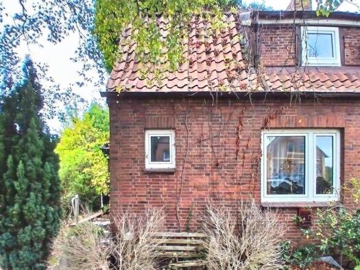 Doppelhaushälfte zum Kauf 199.000 € 3 Zimmer 69,4 m² 443 m² Grundstück Finkenwerder Hamburg 21129