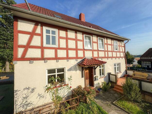 Einfamilienhaus zum Kauf provisionsfrei 165.000 € 6 Zimmer 180 m² 450 m² Grundstück frei ab sofort Willingshausen Willingshausen 34628