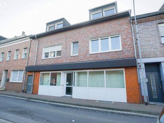 Reihenmittelhaus zum Kauf 320.000 € 8 Zimmer 216 m² 721 m² Grundstück Nieukerk Kerken 47647