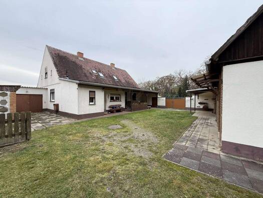 Einfamilienhaus zum Kauf 169.000 € 7 Zimmer 135 m² 2.400 m² Grundstück Falkenberg Heideblick 15926