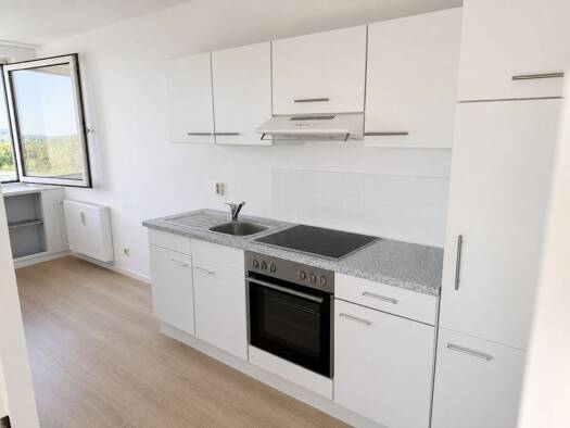 Wohnung zur Miete 850 € 2,5 Zimmer 63 m² 8. Geschoss frei ab sofort Jütlandring 2 Mettenhof Kiel 24109