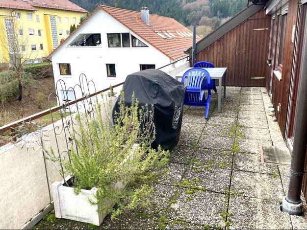 Wohnung zum Kauf 130.000 € 2 Zimmer 62 m² 3 Geschosse Murrhardt Murrhardt 71540