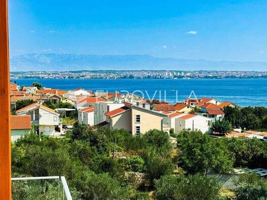 Haus zum Kauf 749.000 € 3 Zimmer 184 m² Preko Preko