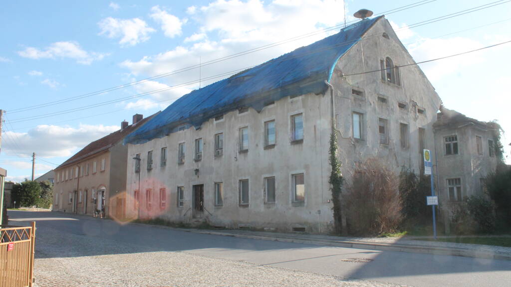 Gastronomie/Hotel zum Kauf als Kapitalanlage geeignet 39.000 € 10 Zimmer 300 m² 1.500 m² Grundstück Luga Neschwitz 02699