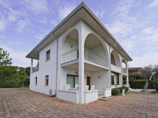 Villa zum Kauf 1.199.000 € 11 Zimmer 281 m² 2.160 m² Grundstück frei ab sofort Via Meucci Padenghe sul Garda