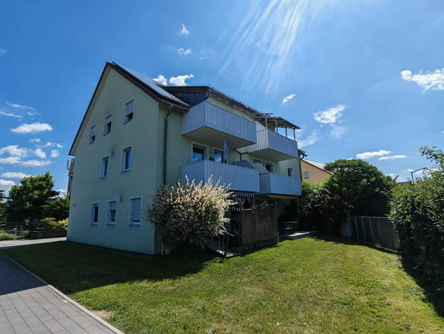 Wohnung zur Miete 530 € 2 Zimmer 60 m² Dachgeschoss, 2. Geschoss Schwandorf 92421