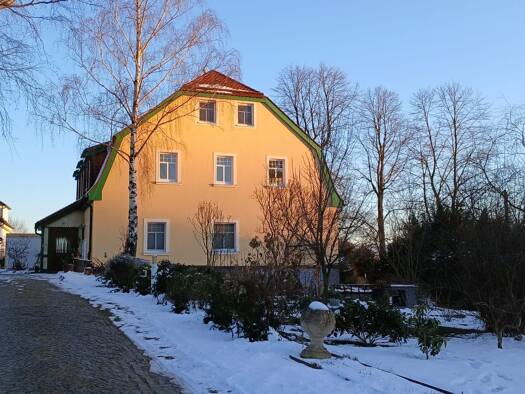 Wohnung zur Miete 354 € 2 Zimmer 59 m² 1. Geschoss frei ab 01.06.2026 Reichenbach Haselbachtal / Reichenbach 01920