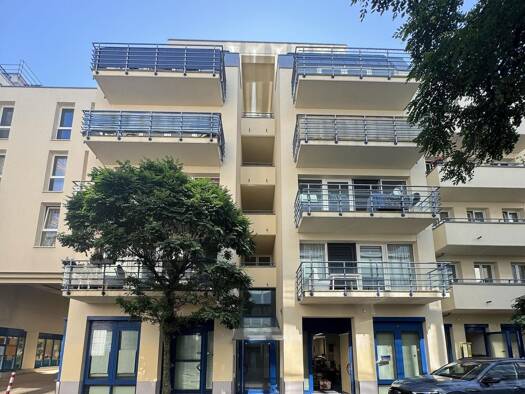 Wohnung zur Miete 425 € 1 Zimmer 56 m² 1. Geschoss frei ab 01.11.2026 Atriumstraße 4 Neustadt-Neuschönefeld Ost 04315