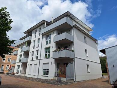 Wohnung zur Miete 825 € 3 Zimmer 75 m² 3. Geschoss frei ab sofort Grimmen Grimmen 18507