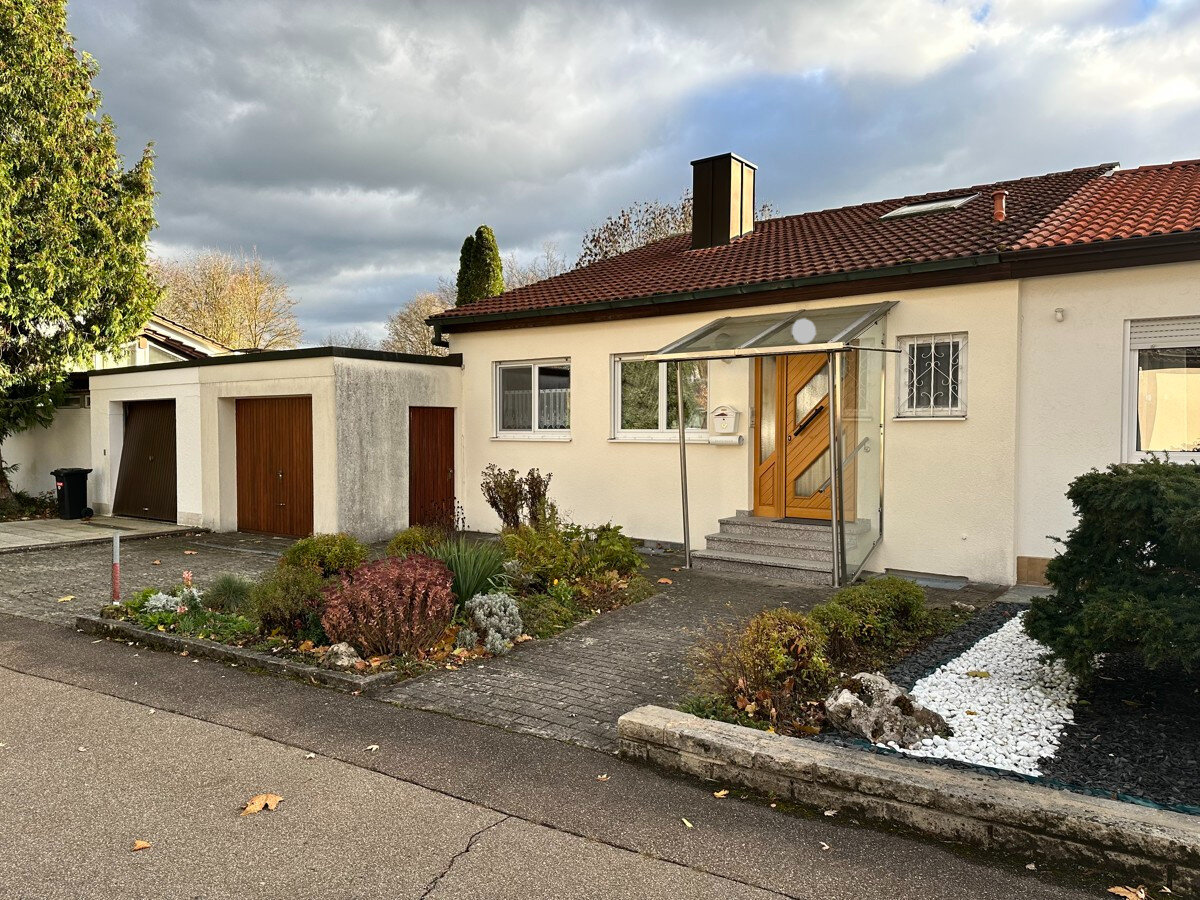 Doppelhaushälfte zum Kauf 348.000 € 4 Zimmer 130 m²<br/>Wohnfläche 298 m²<br/>Grundstück Schießberg Crailsheim 74564