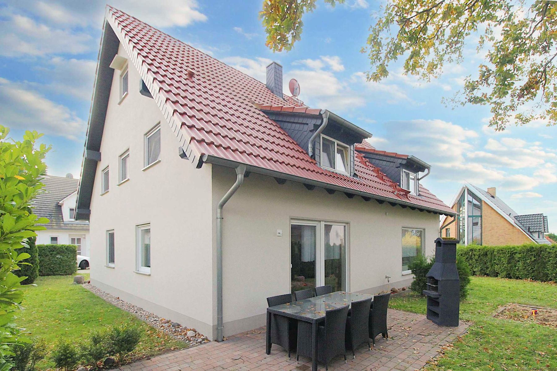 Mehrfamilienhaus zum Kauf 699.000 € 8 Zimmer 220 m²<br/>Wohnfläche 582 m²<br/>Grundstück Glowe Glowe 18551