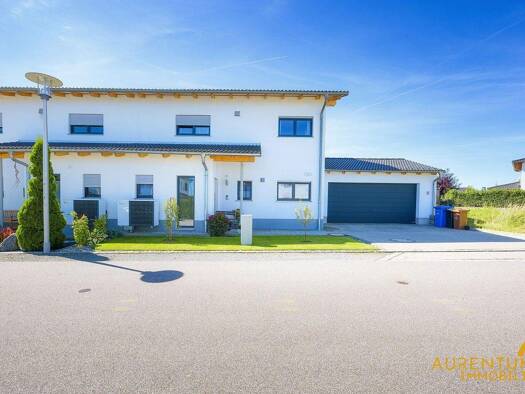 Doppelhaushälfte zum Kauf 5 Zimmer 150 m² 402 m² Grundstück Niederwalting Oberschneiding 94363