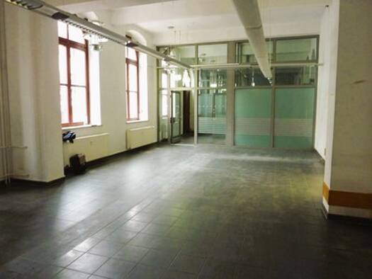 Büro zur Miete provisionsfrei 2.530 € 10 Zimmer 362 m² Bürofläche Saalstraße 16 Weißenfels 06667
