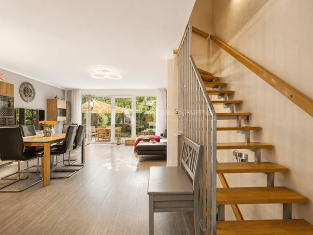 Reihenmittelhaus zum Kauf 398.000 € 5 Zimmer 130 m² 160 m² Grundstück Wellinghofen Hörde 44265