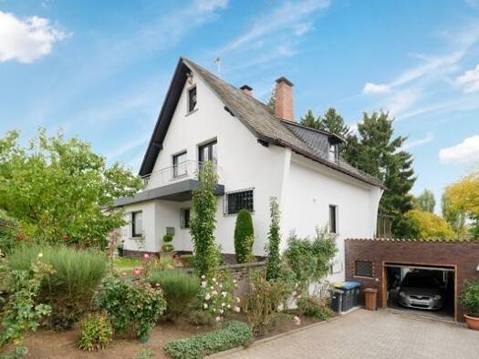 Einfamilienhaus zum Kauf 385.000 € 8 Zimmer 177 m² 1.316 m² Grundstück Kaisersesch Kaisersesch 56759