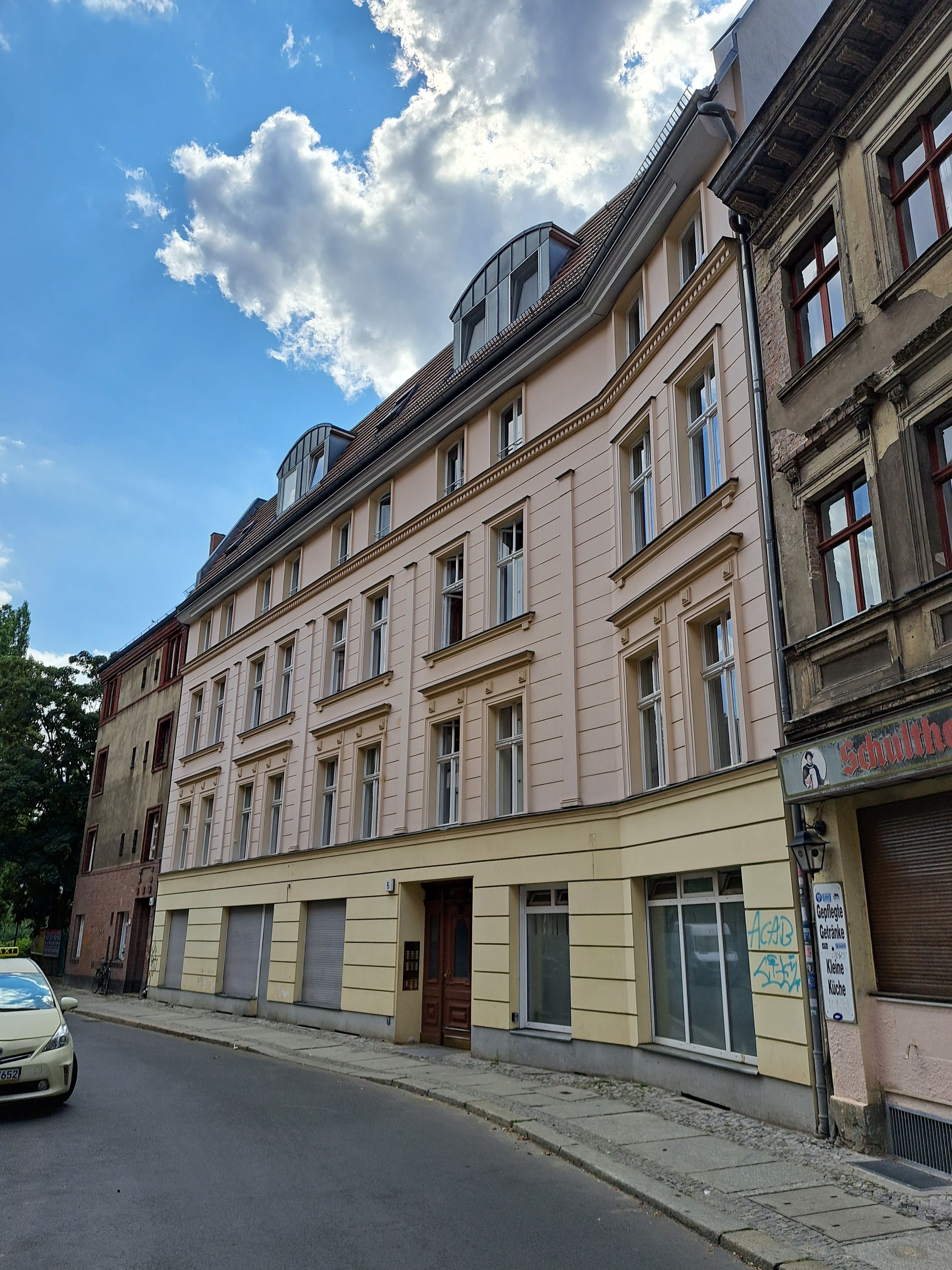 Wohnung zum Kauf 378.000 € 2 Zimmer 86 m²<br/>Wohnfläche 2.<br/>Geschoss ab sofort<br/>Verfügbarkeit Krumme Straße Charlottenburg Berlin 10585