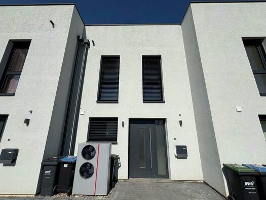 Reihenmittelhaus zur Miete 1.600 € 4,5 Zimmer 143,8 m² Waltringhausen Bad Nenndorf / Waltringhausen 31542