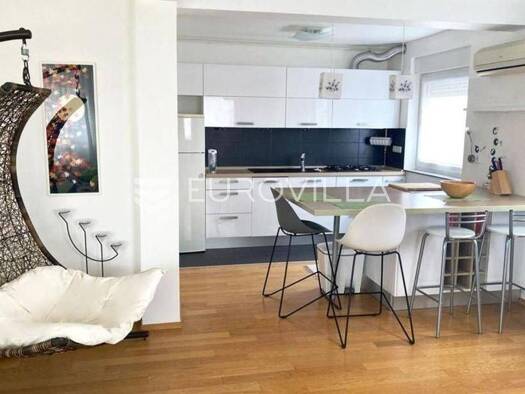 Wohnung zur Miete 1.000 € 2 Zimmer 87 m² 2. Geschoss Sveta Klara Sveta Katarina