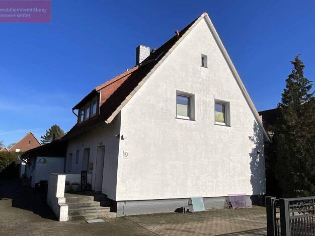 Doppelhaushälfte zum Kauf 239.000 € 5 Zimmer 118 m² 220 m² Grundstück frei ab sofort Burgdorf 31303