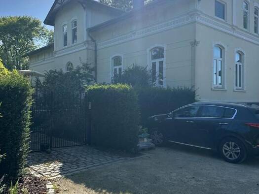 Mehrfamilienhaus zur Miete 820 € 3 Zimmer 92 m² 92 m² Grundstück frei ab sofort An der Balge 1 Fleeste Loxstedt 27612